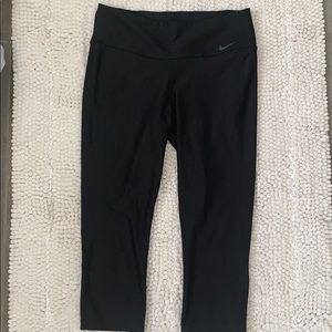 Women’s Nike Dri-Fit Black leggings Med